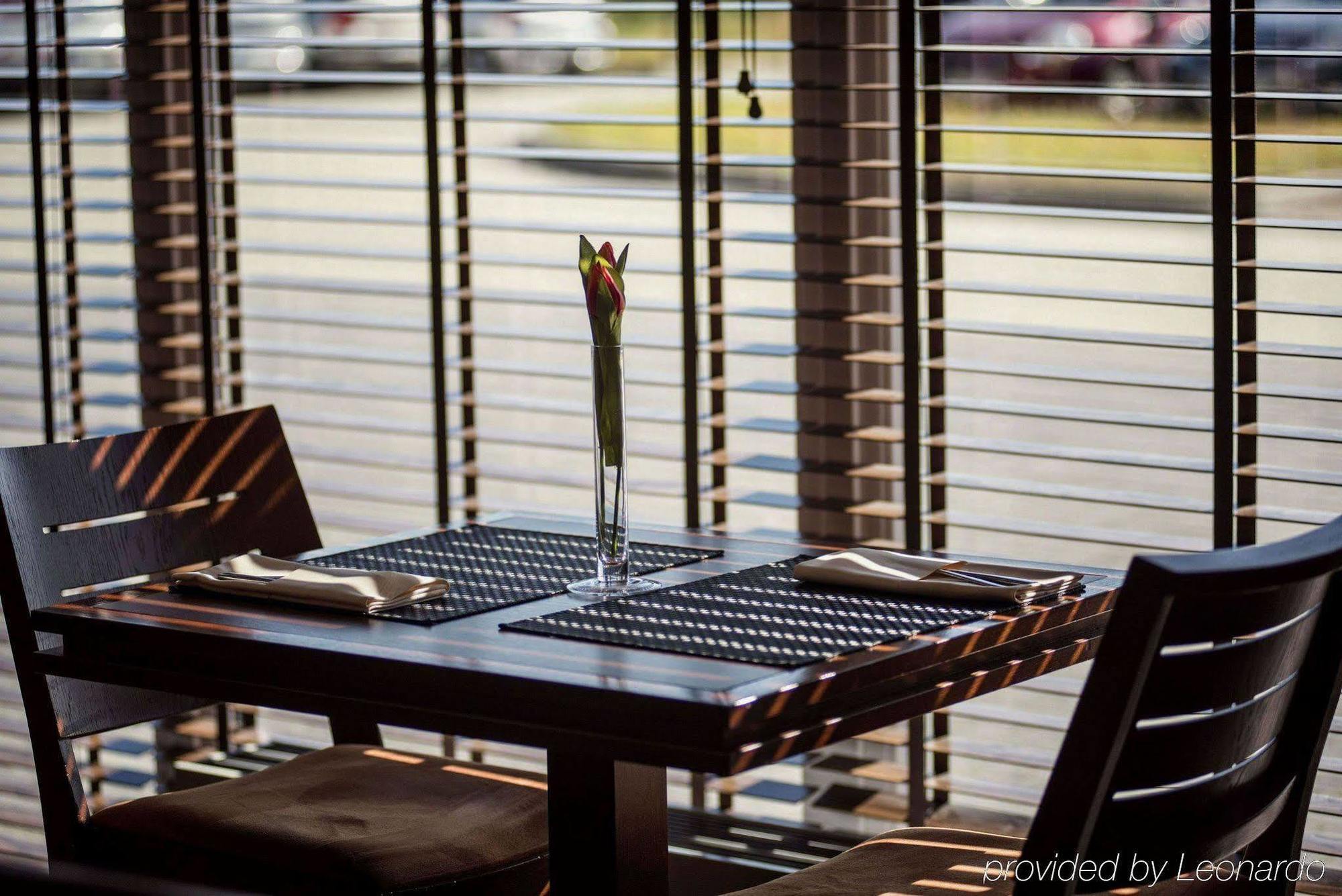 Desilva Inn Katowice Airport Пирзовице Экстерьер фото