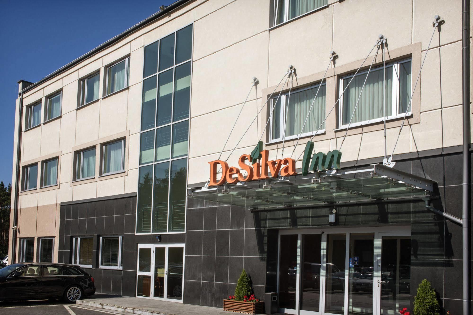 Desilva Inn Katowice Airport Пирзовице Экстерьер фото