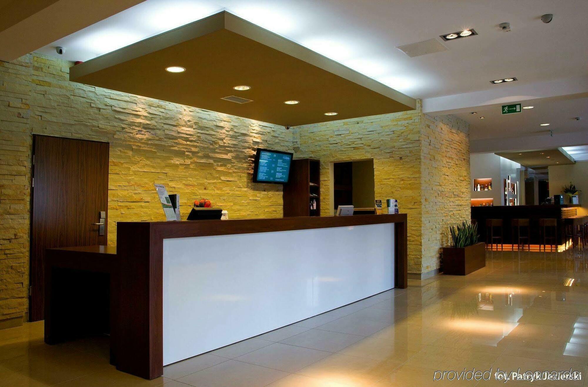 Desilva Inn Katowice Airport Пирзовице Экстерьер фото